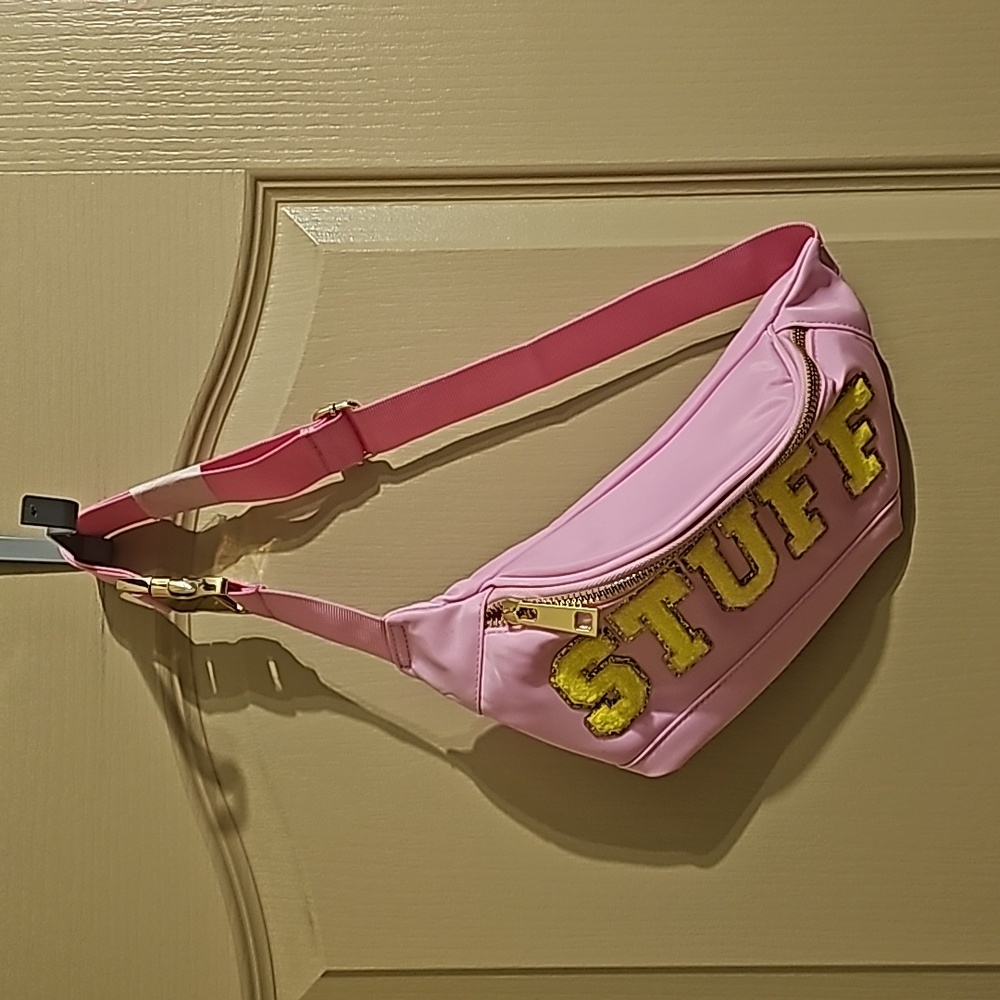 Matching "Travel" and "stuff" fanny packs NWOT - Picture 6 of 6